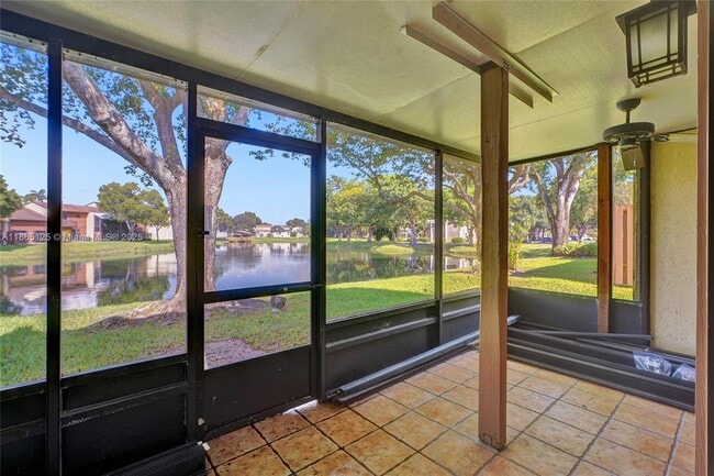 Building Photo - 4163 SW 85th Ave
