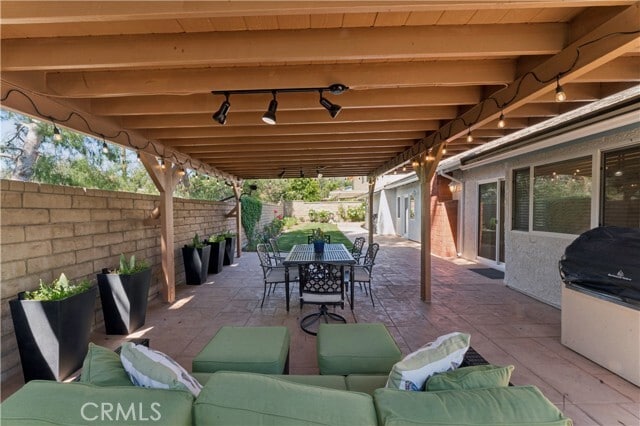 Building Photo - 24302 Vista Ridge Dr