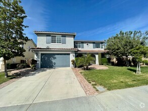 Building Photo - Eastvale Home - 6 Bedrooms/4 Bathrooms