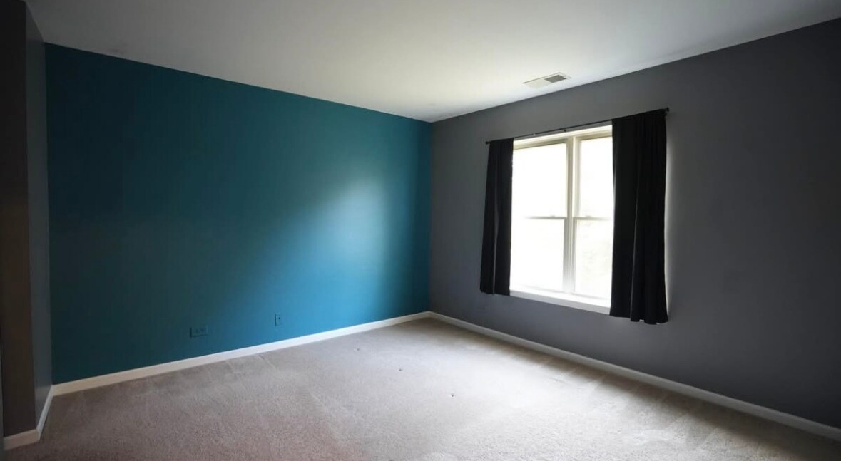 Building Photo - 104 Glengarry Dr