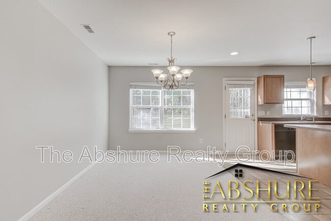 Building Photo - 5223 Malik Dr