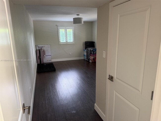Building Photo - 5222 SW 128th Pl