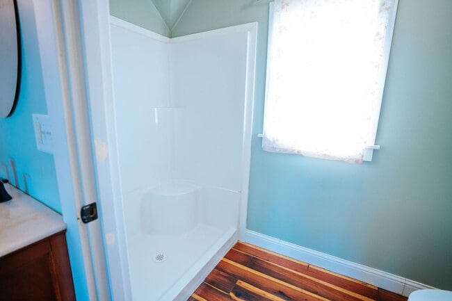 Building Photo - Charming 3-Bedroom Victorian Home in the H...