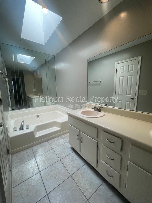 Building Photo - 3398 Misty Harbor Trail