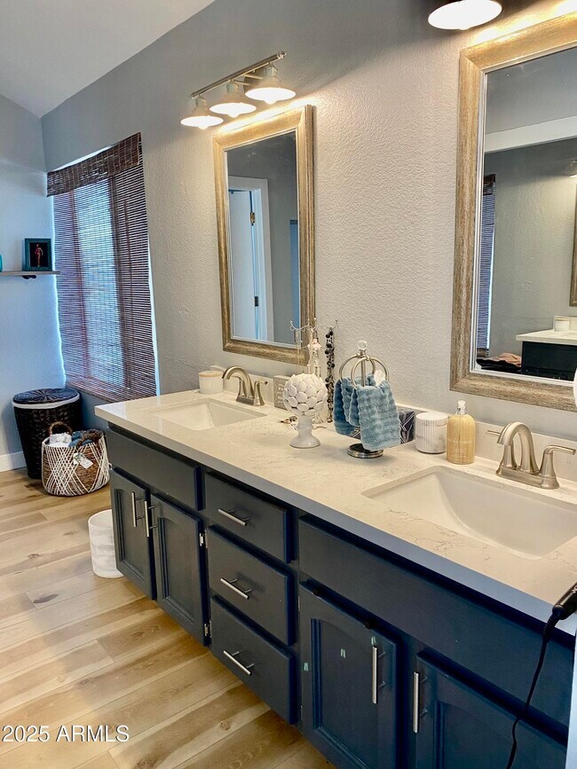 Building Photo - 19040 N 32nd Way