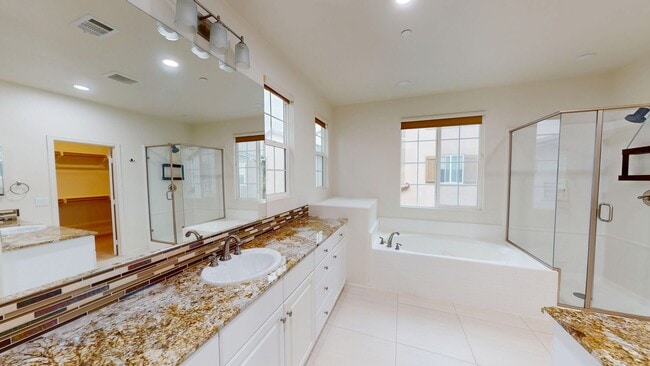 Building Photo - Former MODEL HOME | Great Location