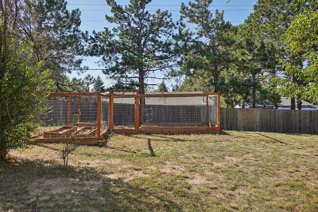 Building Photo - Market at Chapel Hills 4BD on .6 acre Lot