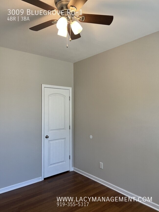 Building Photo - 3009 Bluegrove Rd