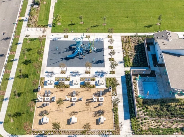 Building Photo - 3251 E Emerald Dr