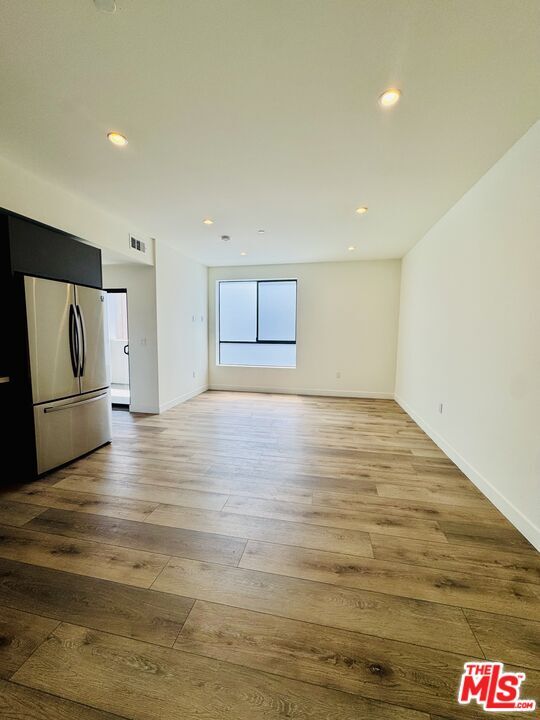 Building Photo - 919 S Harvard Blvd