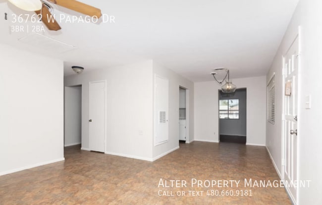 Building Photo - 36762 W Papago Dr