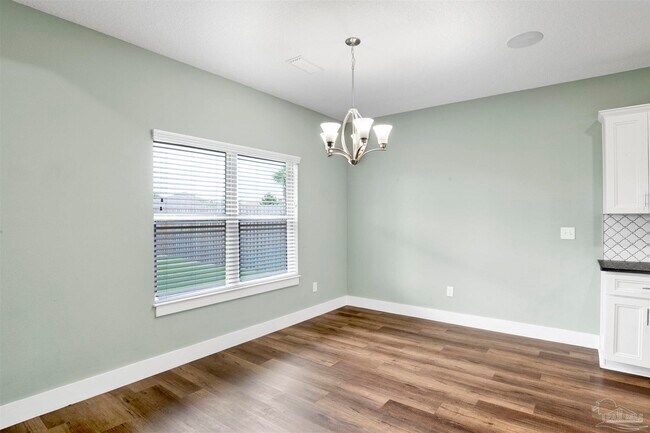 Building Photo - 1307 Little Duck Cir