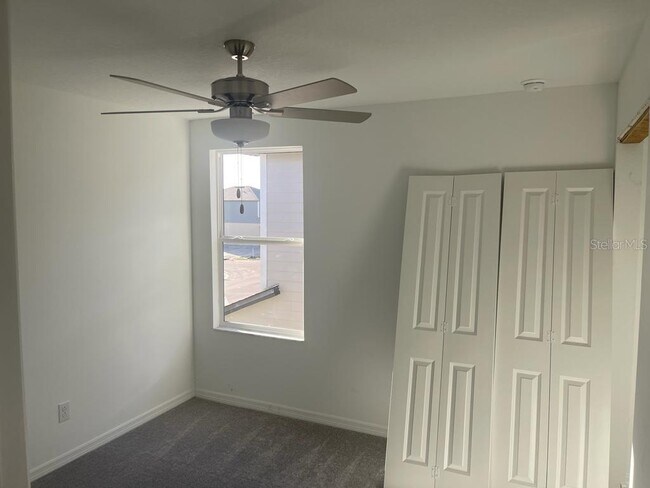 Building Photo - 2545 Leonia Ln