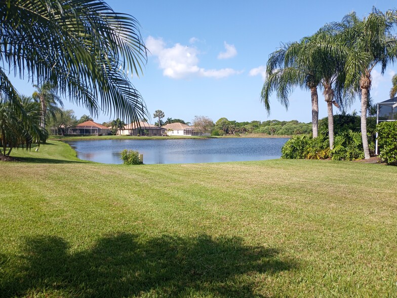 Building Photo - 5069 Flagstone Dr