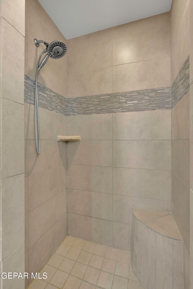 Building Photo - 7846 Enchanted Ridge Dr