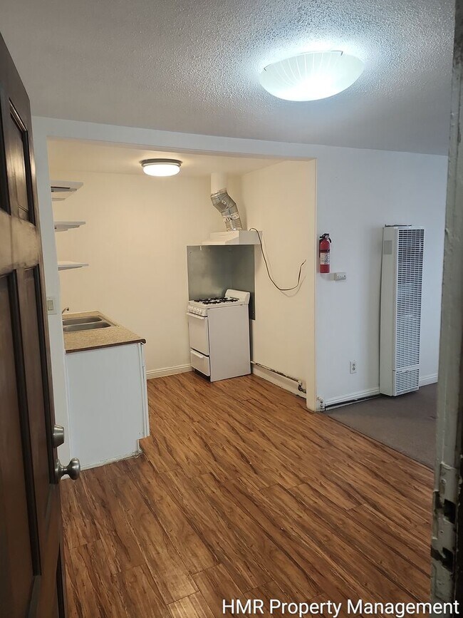 Building Photo - 4604 Durfee Ave