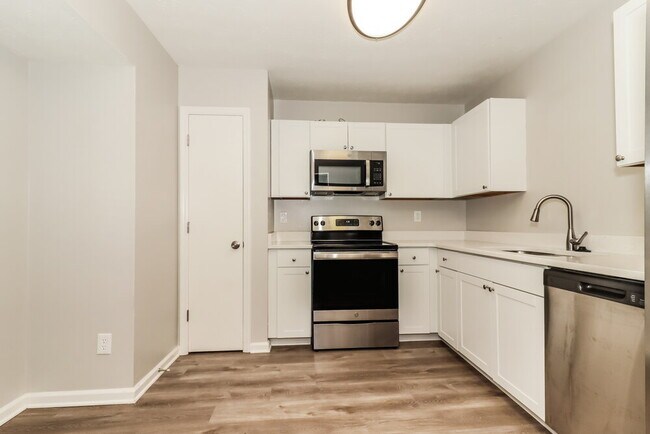 Building Photo - 476 Ridgedale Way