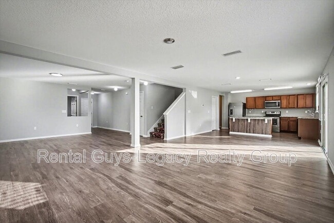 Building Photo - 5054 Oak Bend Ave