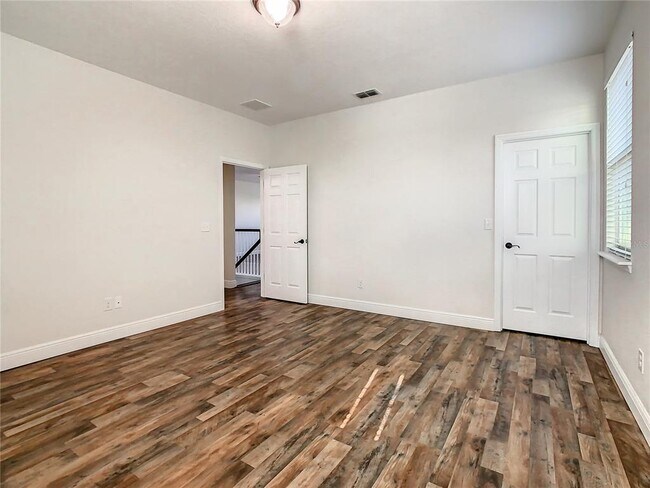 Building Photo - 8917 Blue Mesa Dr