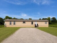 Building Photo - 15704 Country Way