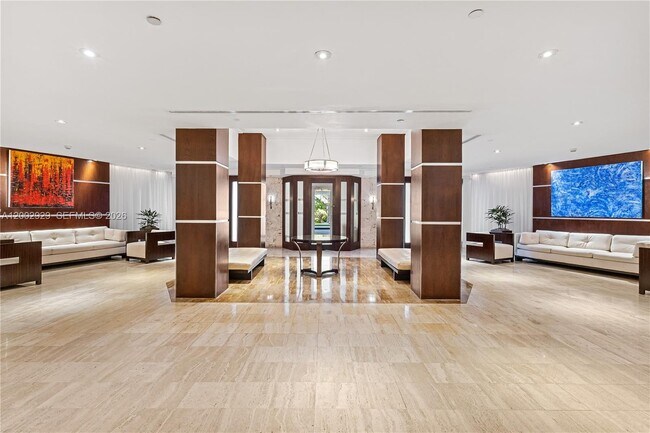 Building Photo - 2451 Brickell Ave