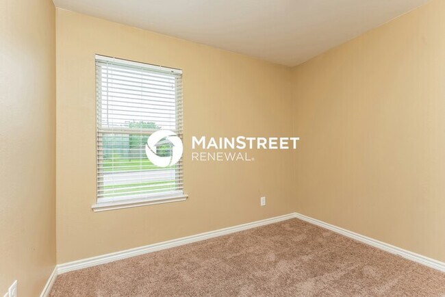 Building Photo - 3 Bedroom Pet-Friendly Home in Balch Springs, TX with Main Street Renewal