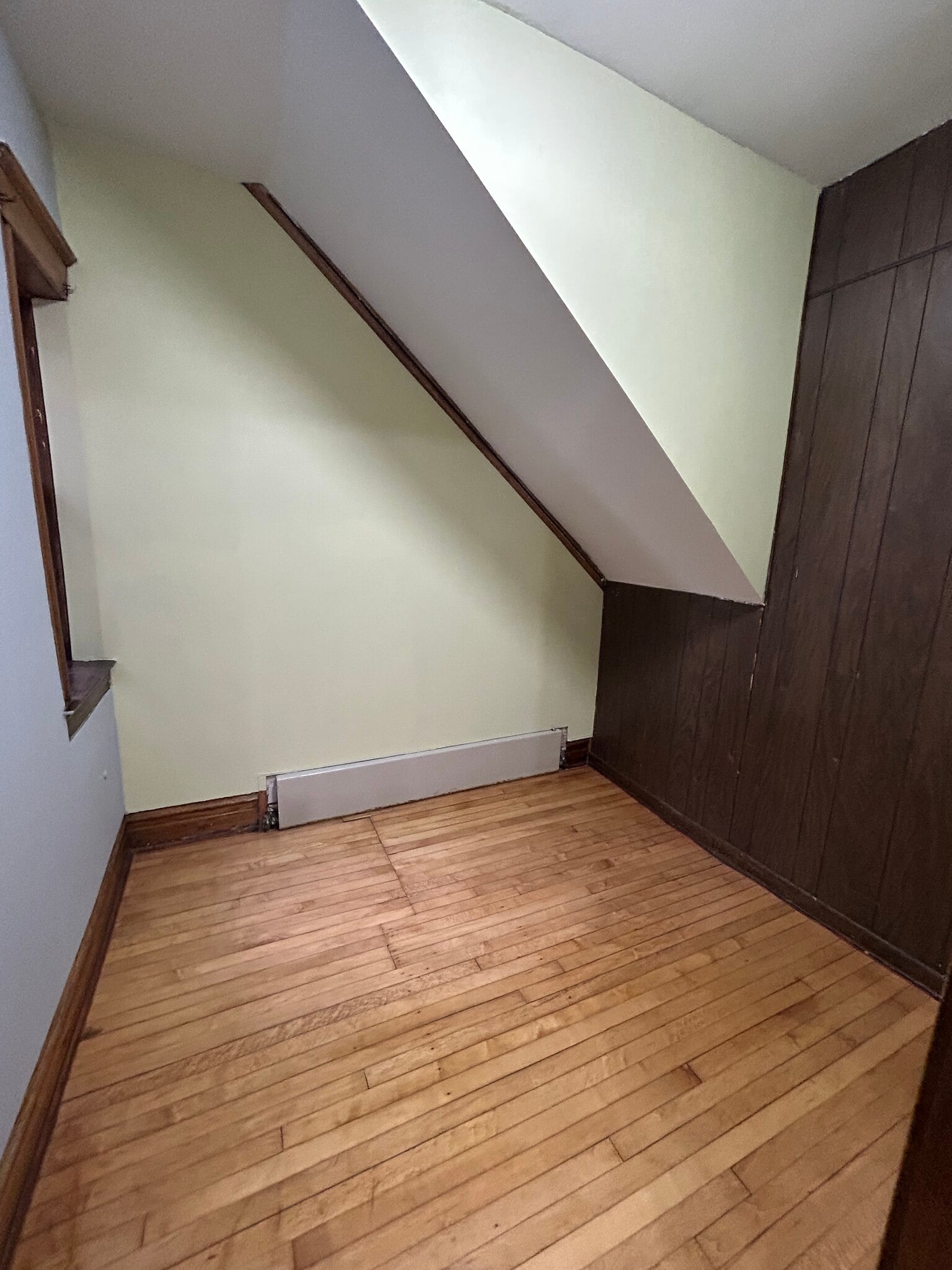 Building Photo - 3149 W 42nd Pl