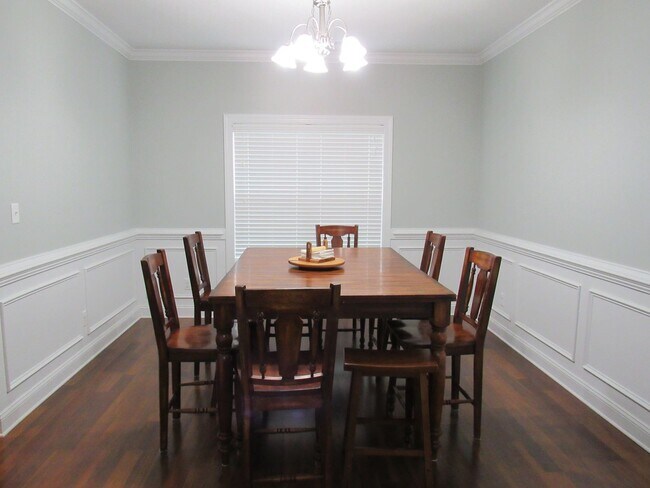 Building Photo - 4 Bedroom 2.5 Bath Onslow Bay