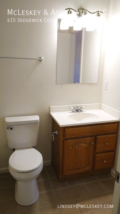 Building Photo - Washington Square Townhouses