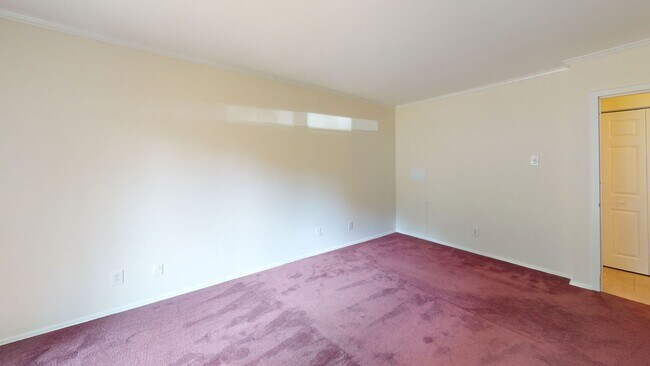 Building Photo - 19437 Brassie Pl