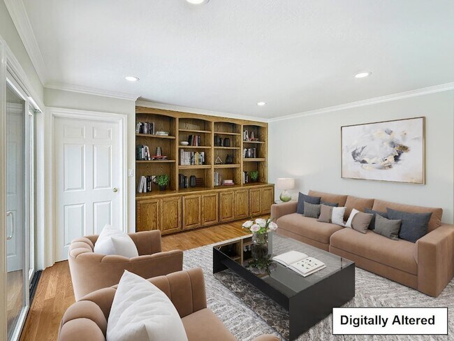 Building Photo - 285 Casitas Bulevar