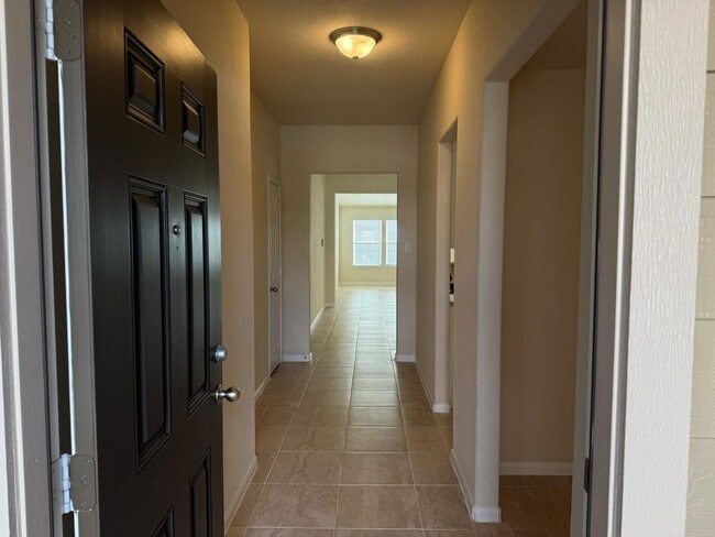 Building Photo - 18323 Spruce Tree Line Trl