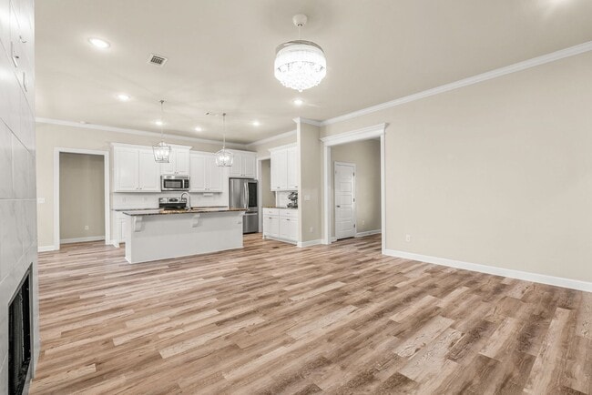 Building Photo - Stunning Sherwood Home in Quiet Cul-de-Sac | Modern Upgrades & Spacious Layout