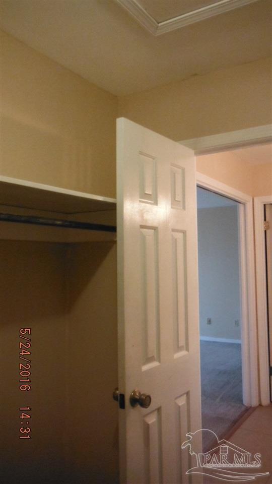 Building Photo - 2361 Sugartree Ct