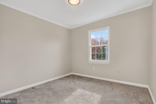 Building Photo - 6739 Rockledge Pl