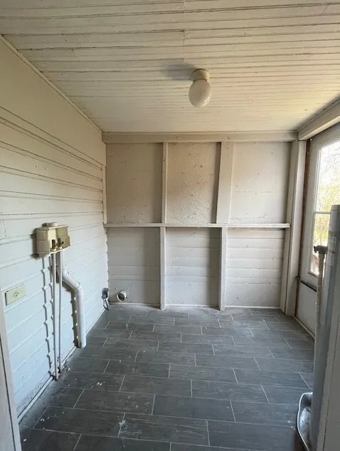 Building Photo - 212 D St