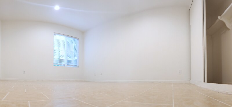 Building Photo - 8108 Langdon Ave