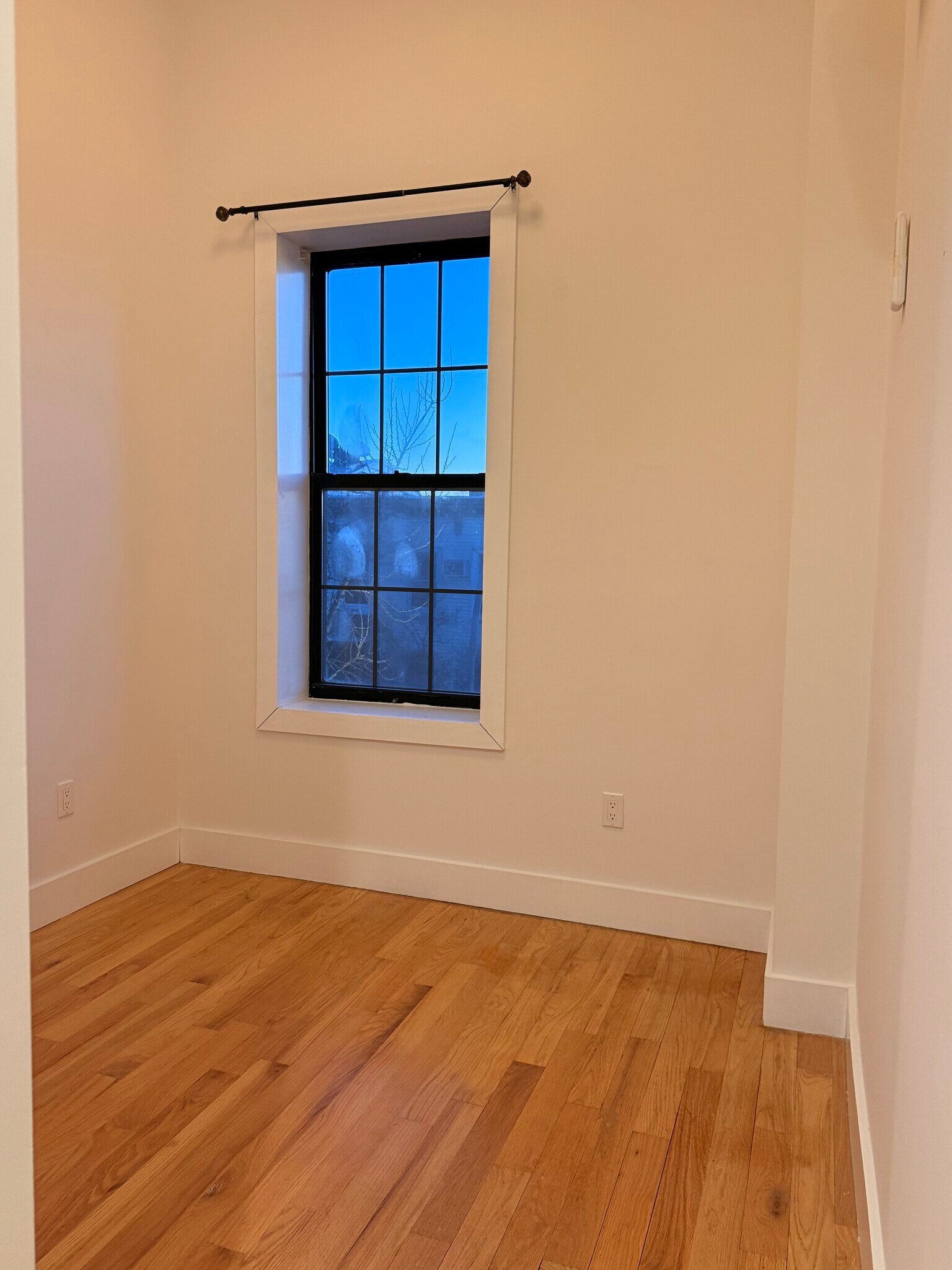 Building Photo - 133 23rd St