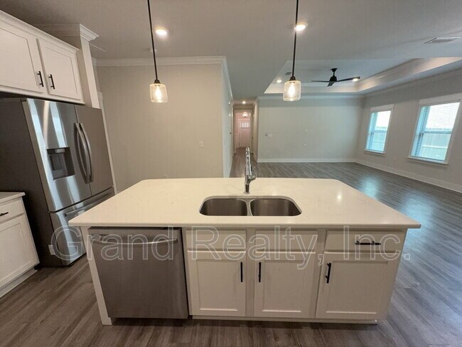 Building Photo - 10035 Tuscan Ct