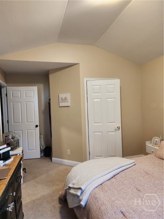 Building Photo - 301 Kendal Ct