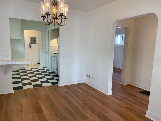 Building Photo - Corner Home in Daly City's Bayshore District