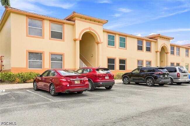Building Photo - 15417 Bellamar Cir