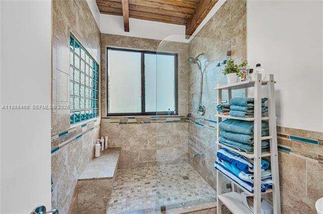 Building Photo - 7018 SW 53rd Ln