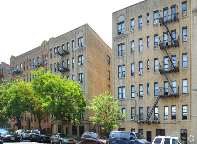 Building Photo - 1465 Jesup Ave