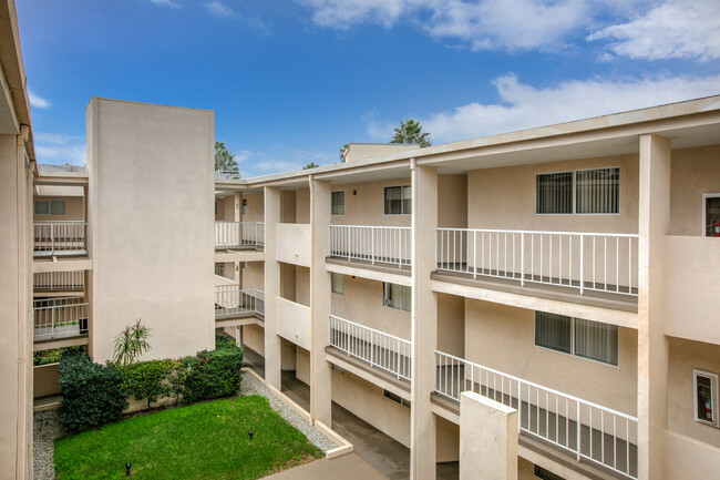 Building Photo - Santa Monica Mariner Village