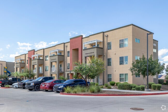 Building Photo - Lynne Village Apartments