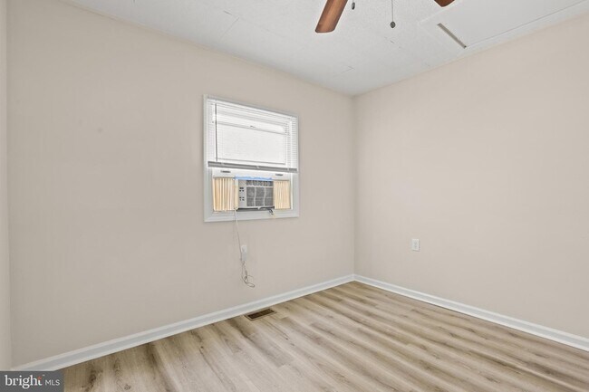 Building Photo - 255 Wild Turkey Dr