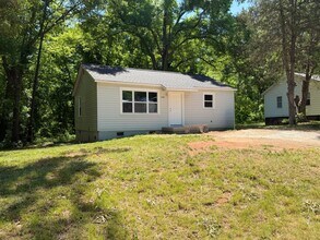 Building Photo - Statesville West - 2BR/1BA