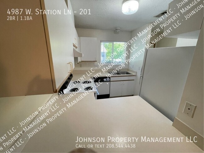 Building Photo - 4987 W Station Ln