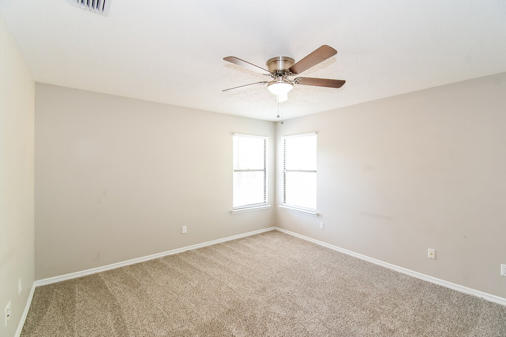 Building Photo - 3164 Sanderling Ct